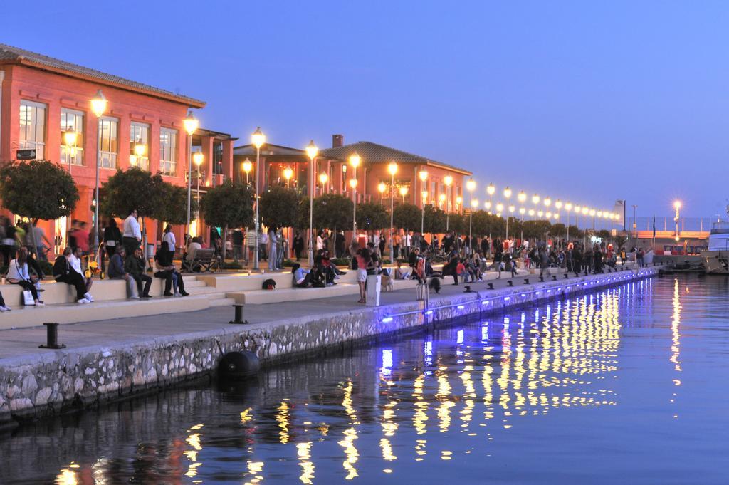 Blue Ark Athenian Nest Atenas Exterior foto